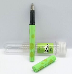 Platinum matcha green Fountain pen, fine nib